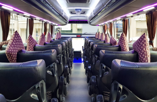 Beragam Kelebihan Sewa Bus Pariwisata di Melody Transport