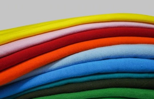 Cara Memilih Bahan Kaos Terbaik untuk Bisnis Clothing Line Pemula